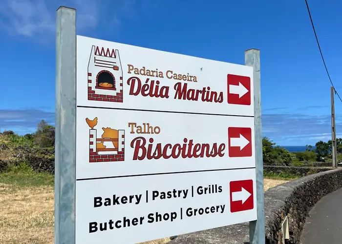 Apartamento In Terceira Biscoitos (Terceira)